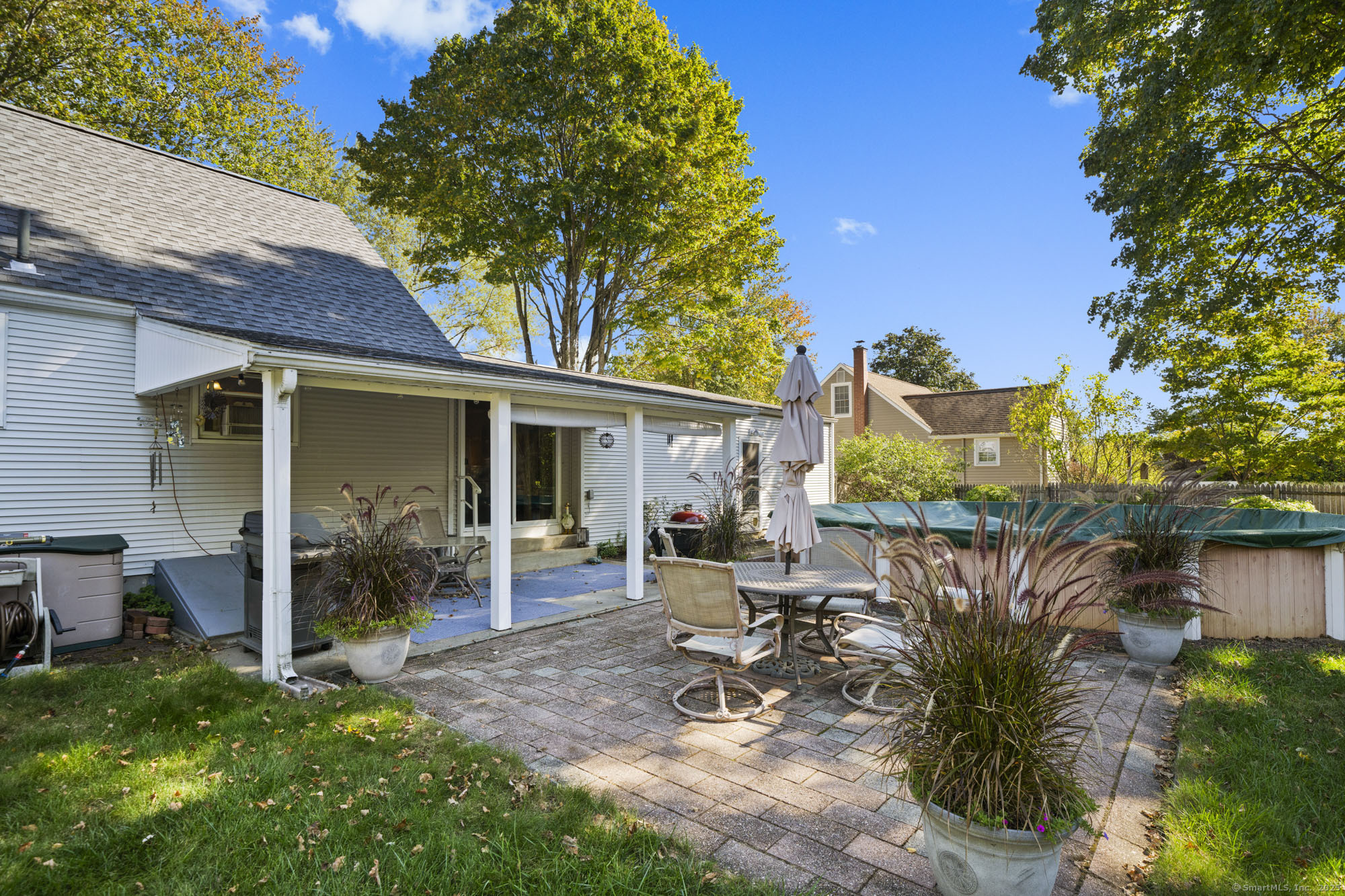 7 Oakwood Street Enfield CT 06082