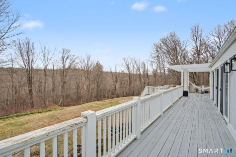 101 Sport Hill Road Redding CT 06896