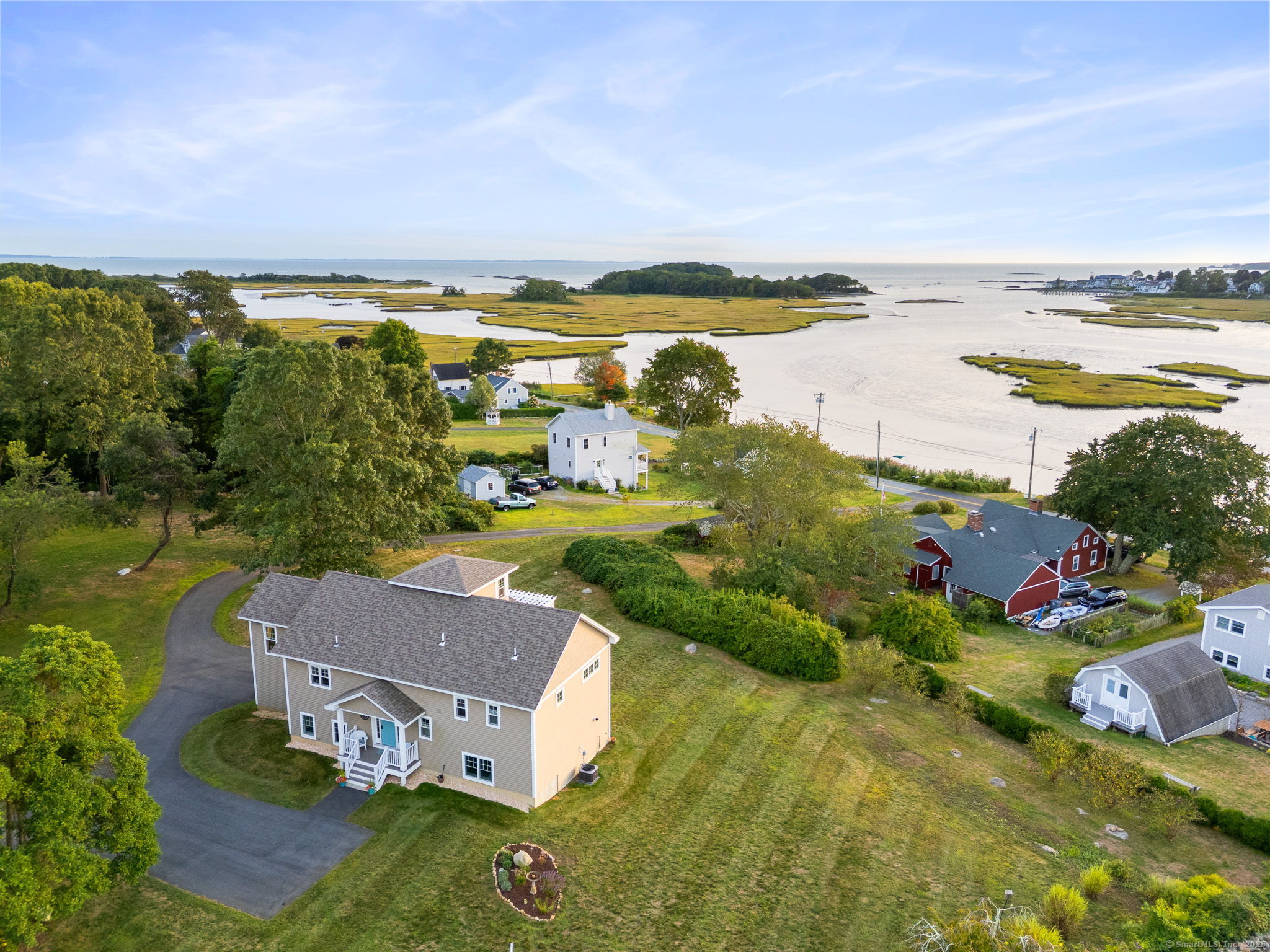 94 Old Black Point Road East Lyme CT 06357