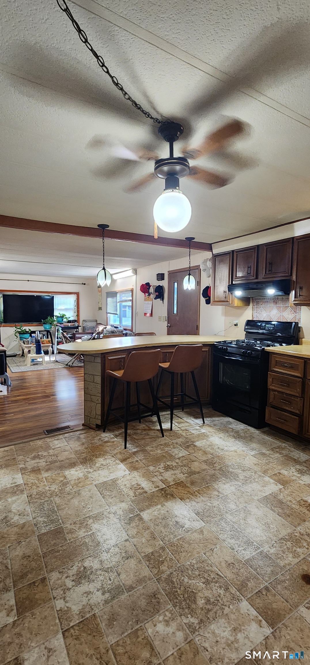 16 Arapaho Drive East Hartford CT 06118