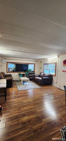 16 Arapaho Drive East Hartford CT 06118