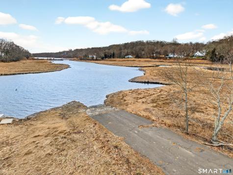 6 Slocum Drive East Lyme CT 06357