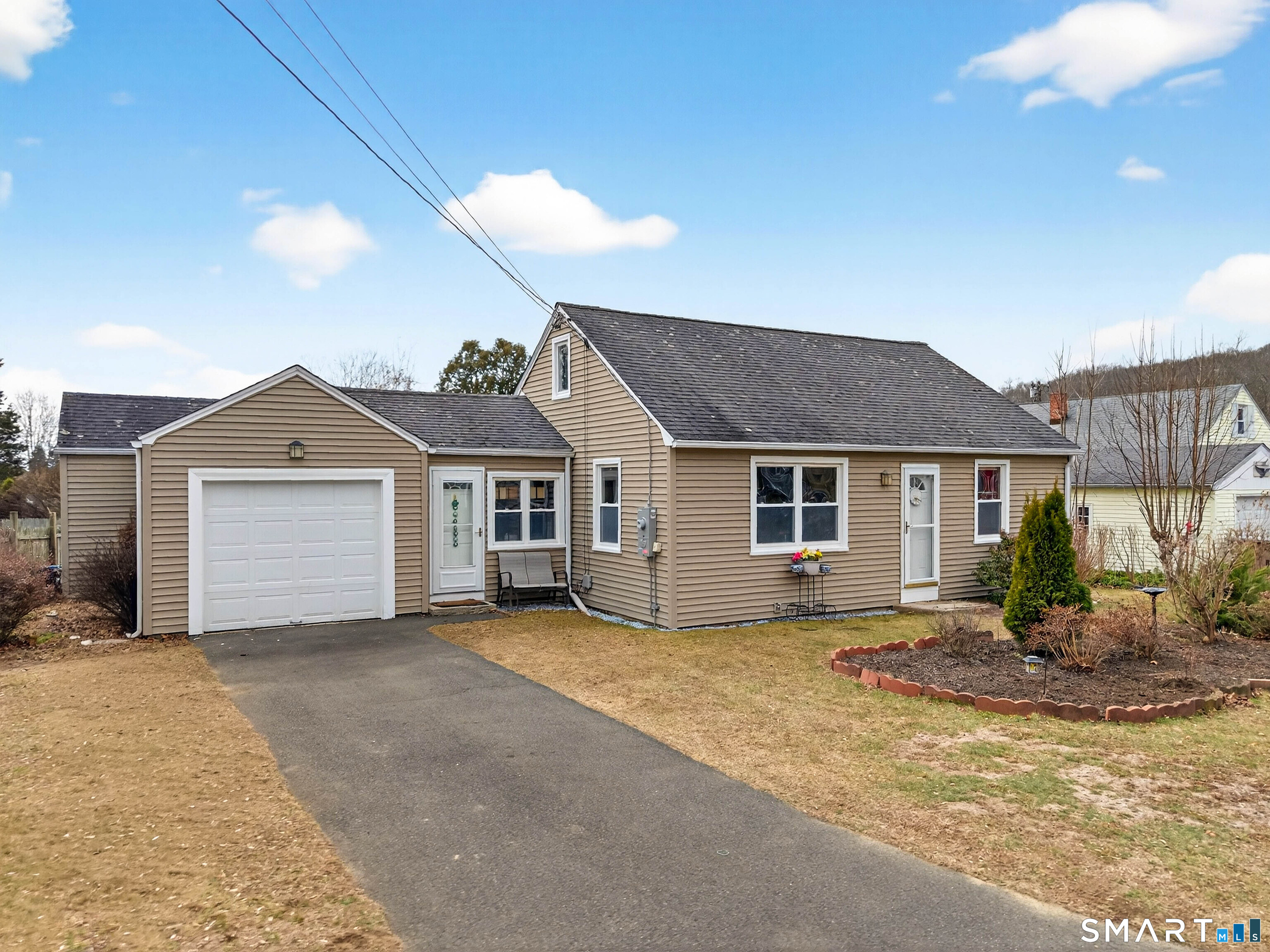 6 Slocum Drive East Lyme CT 06357