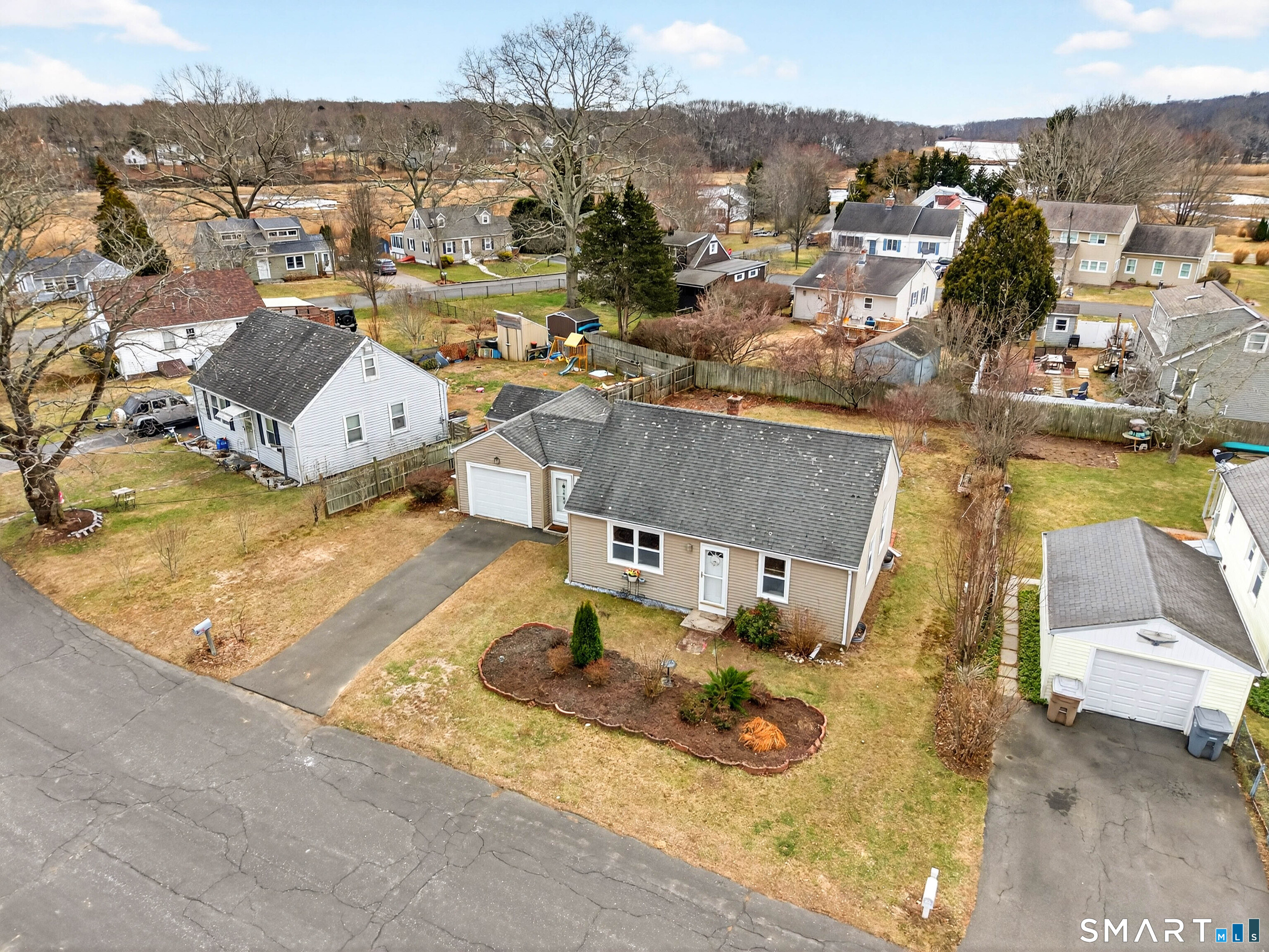 6 Slocum Drive East Lyme CT 06357