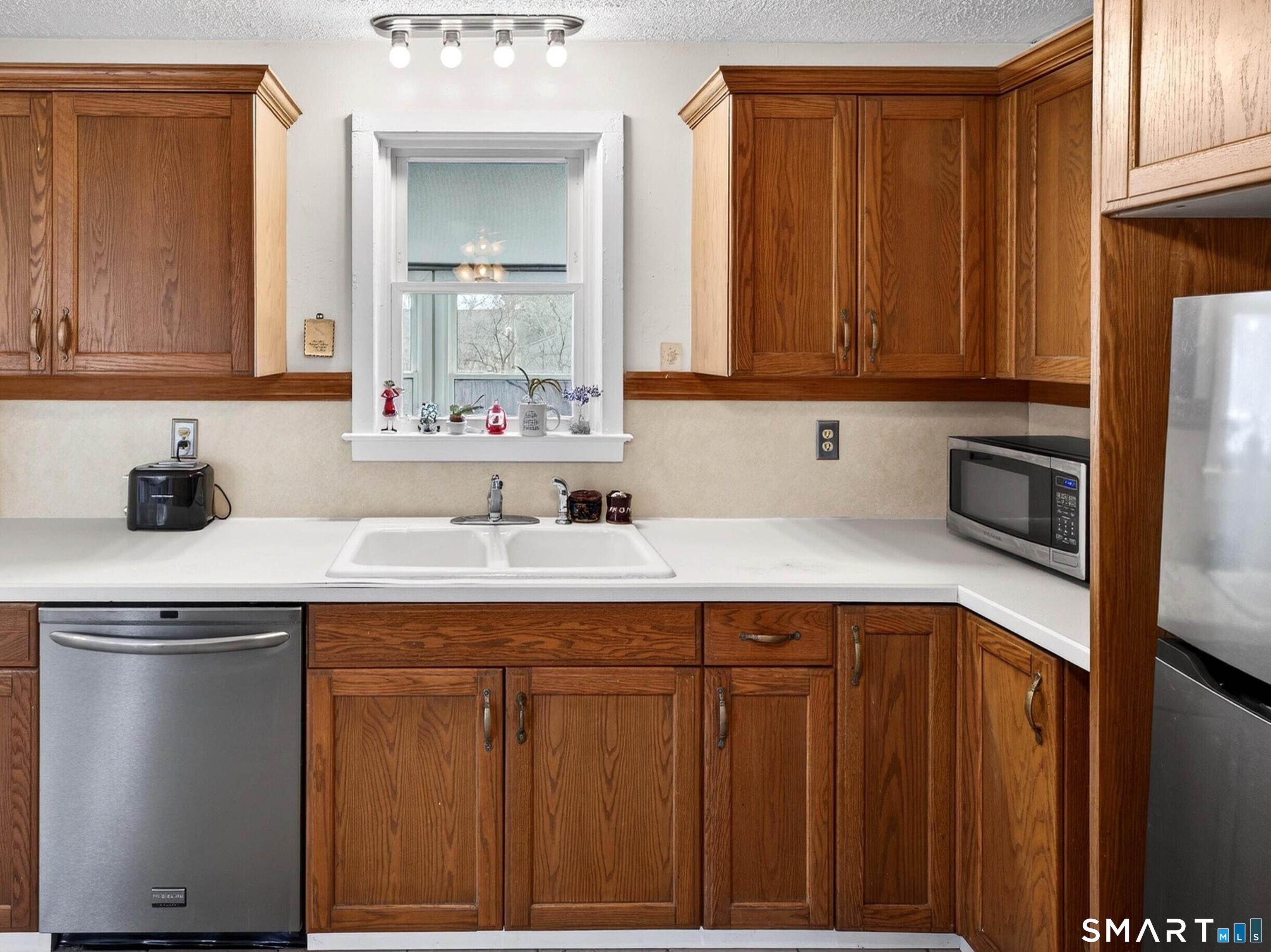 6 Slocum Drive East Lyme CT 06357