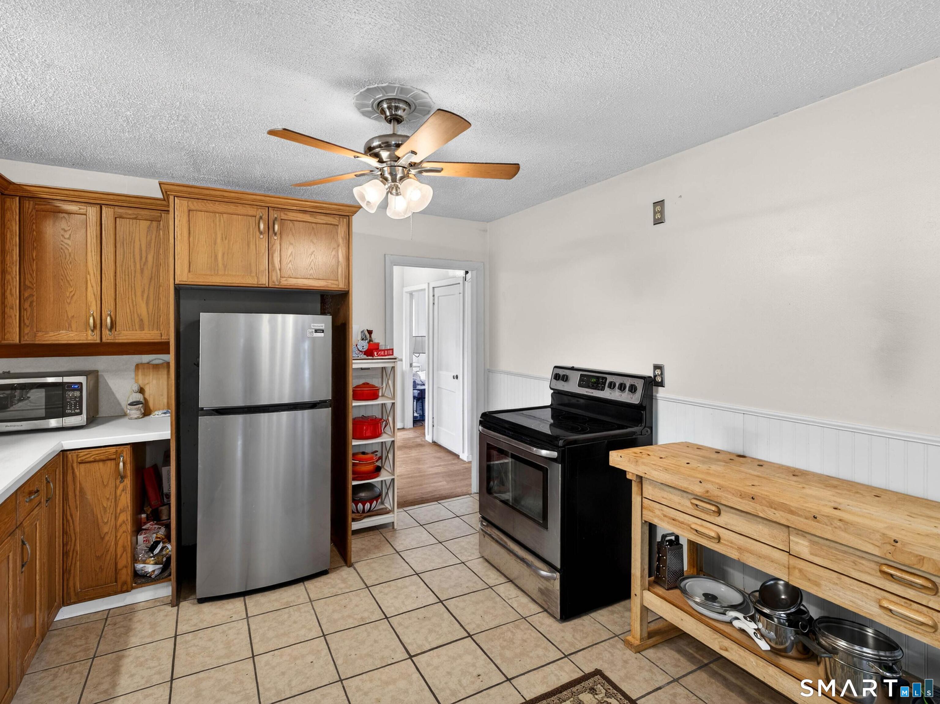 6 Slocum Drive East Lyme CT 06357