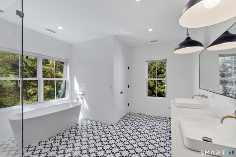 13 Sunswyck Road Darien CT 06820