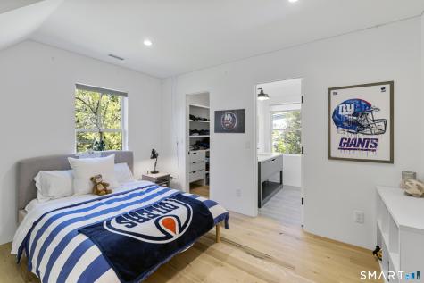 13 Sunswyck Road Darien CT 06820