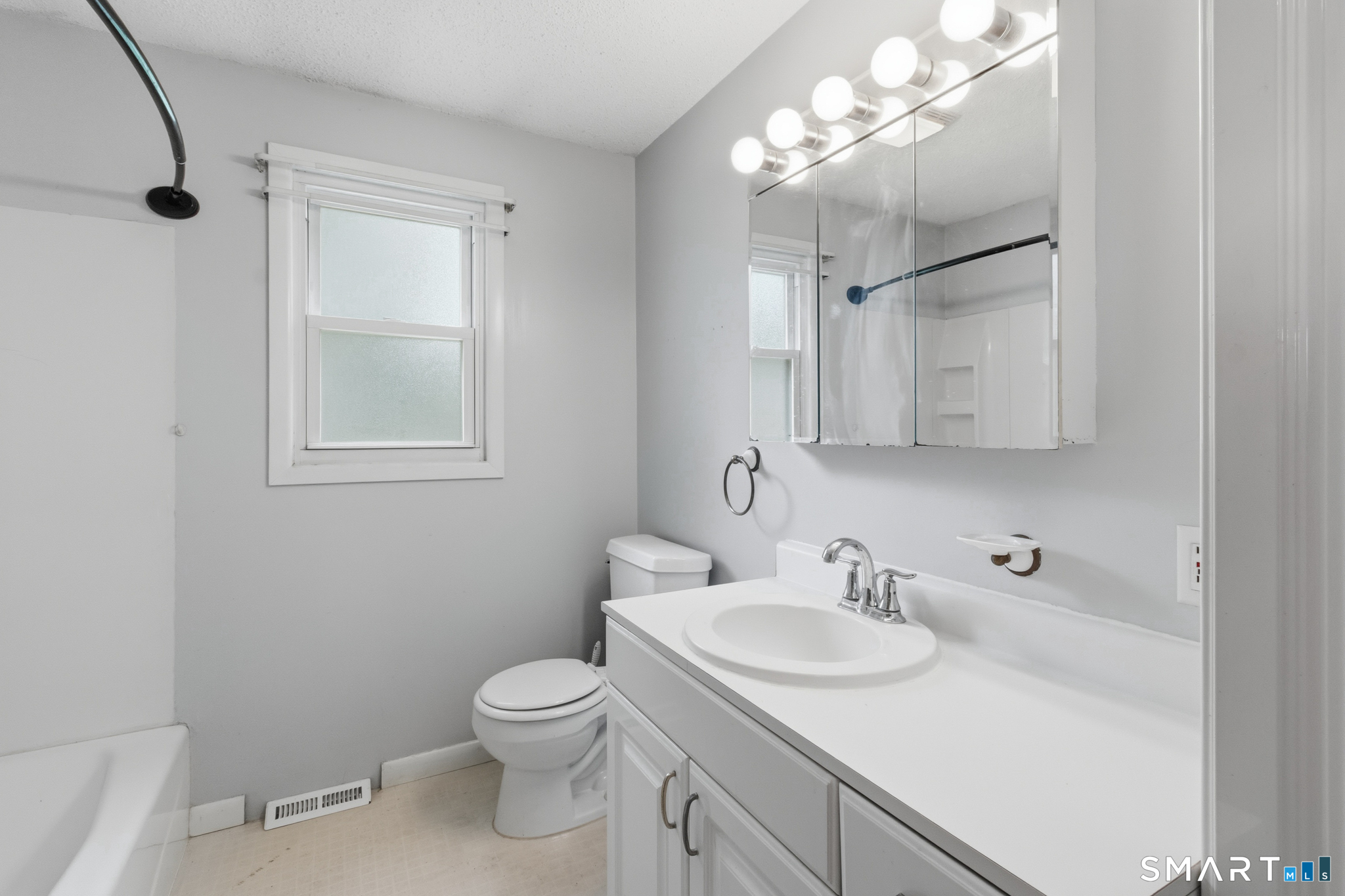 41 Skinner Road Vernon CT 06066