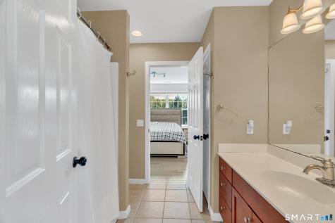 94 Cooks Lane Guilford CT 06437
