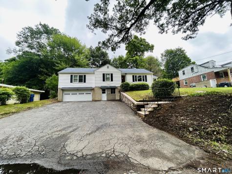94 Farrell Road Waterbury CT 06706