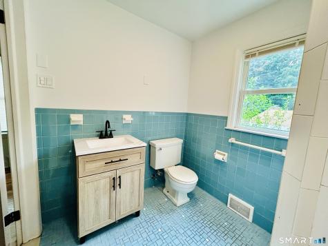 94 Farrell Road Waterbury CT 06706