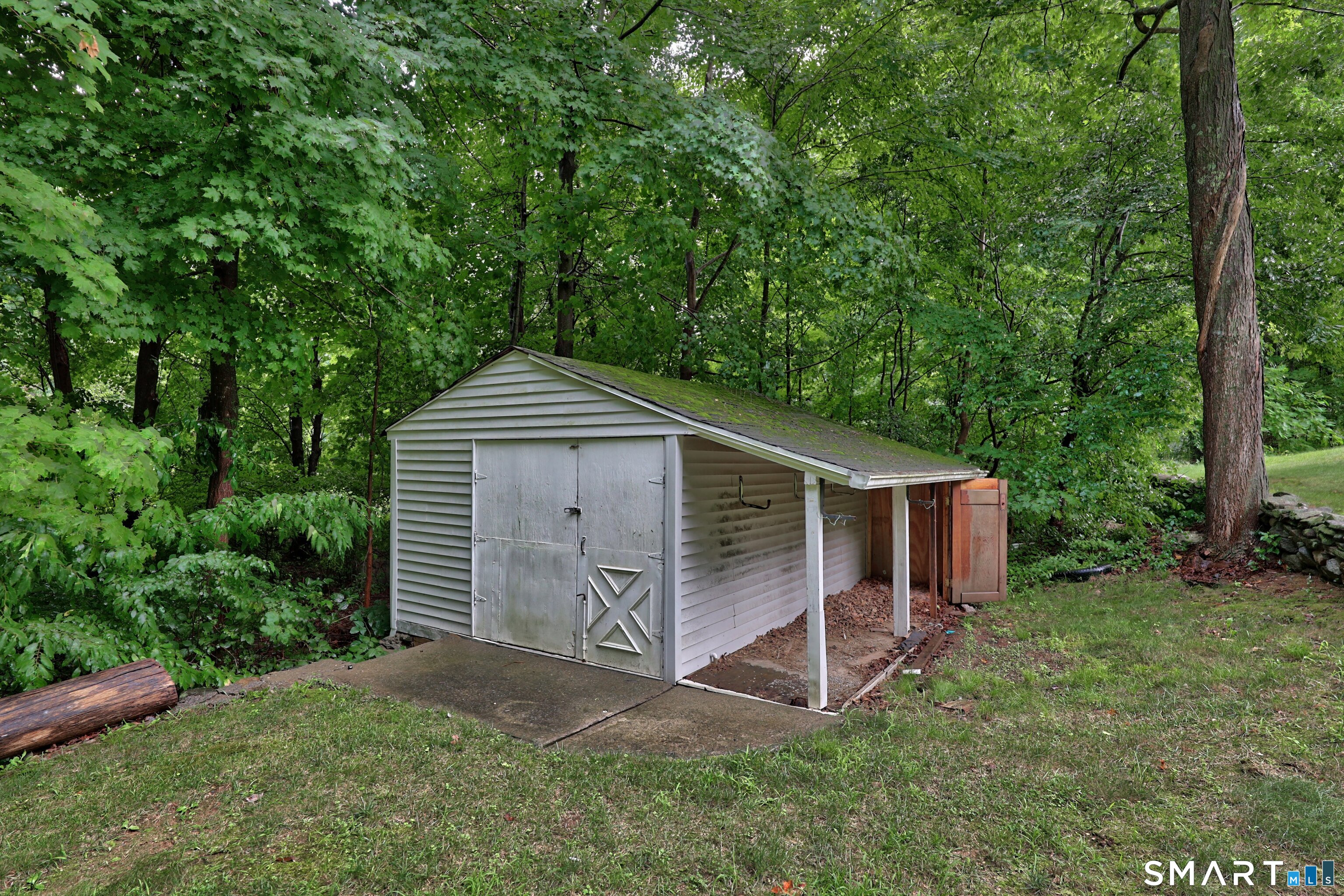 109 Summit Road Prospect CT 06712