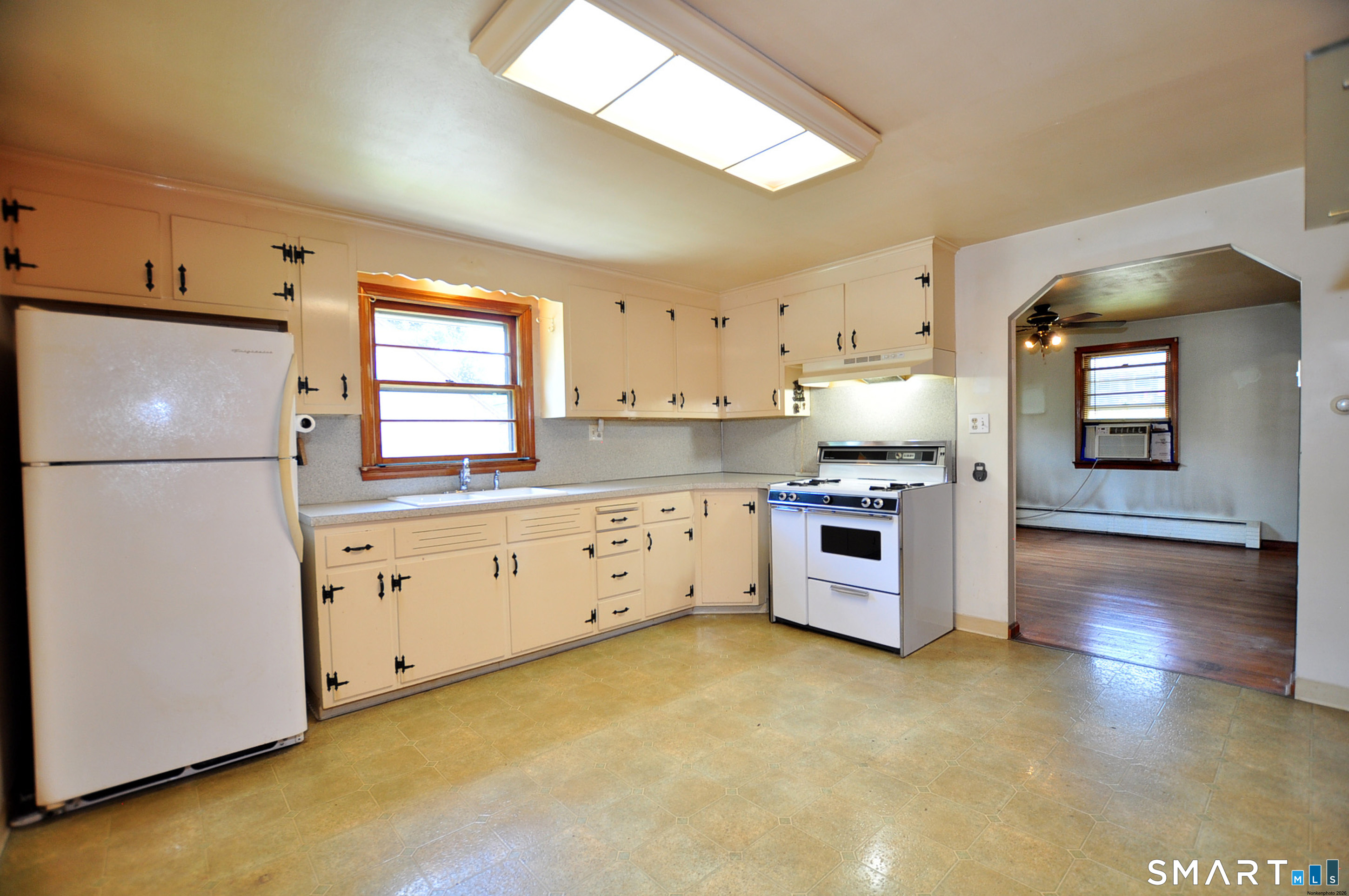 187 West Washington Street Bristol CT 06010