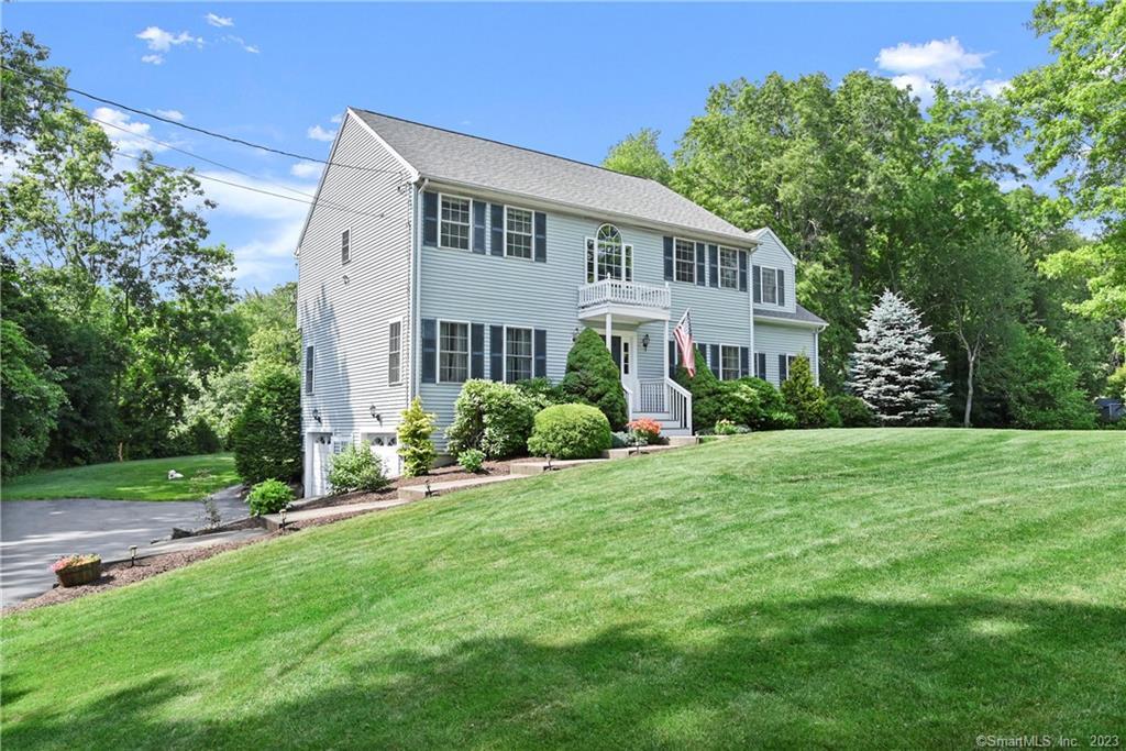 27 Stella Street Trumbull CT 06611