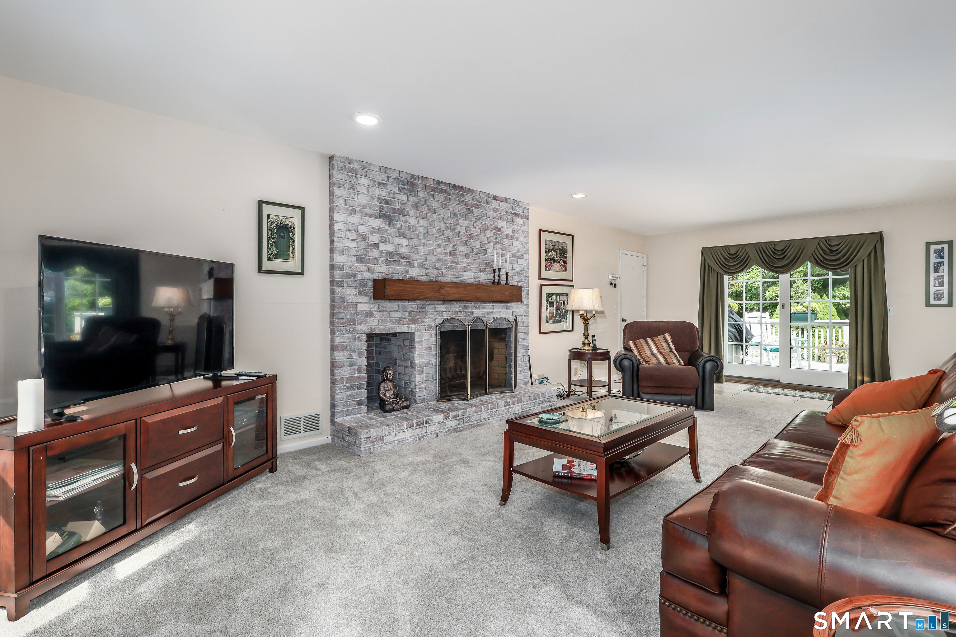 33 Brookwood Drive Newtown CT 06470
