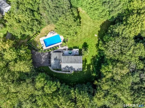 33 Brookwood Drive Newtown CT 06470