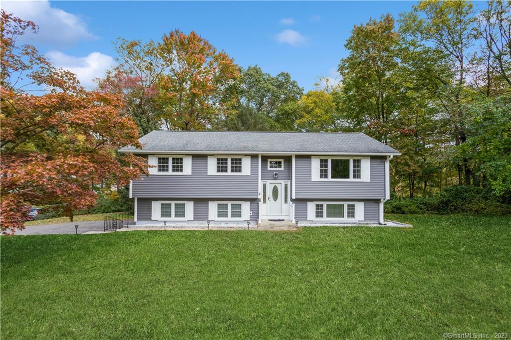 2 Mohawk Circle Danbury CT 06811