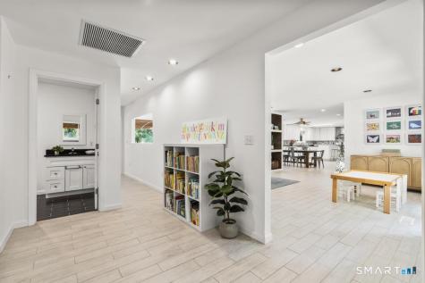23 Laurel Lane Wilton CT 06897