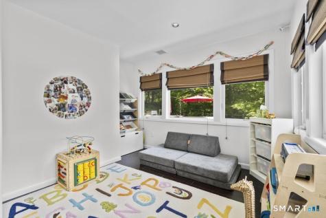 23 Laurel Lane Wilton CT 06897