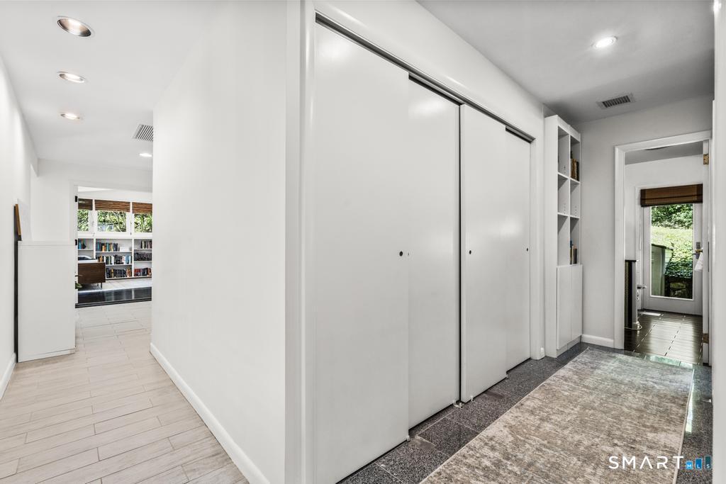 23 Laurel Lane Wilton CT 06897