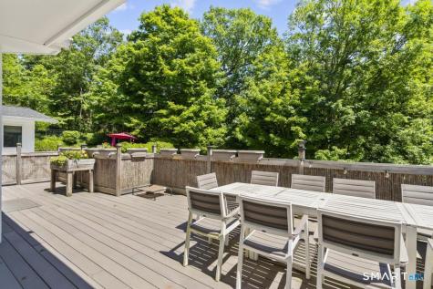 23 Laurel Lane Wilton CT 06897