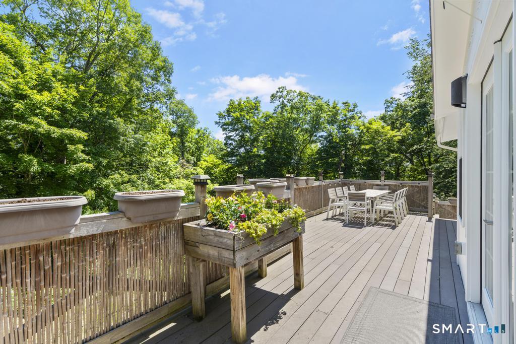 23 Laurel Lane Wilton CT 06897