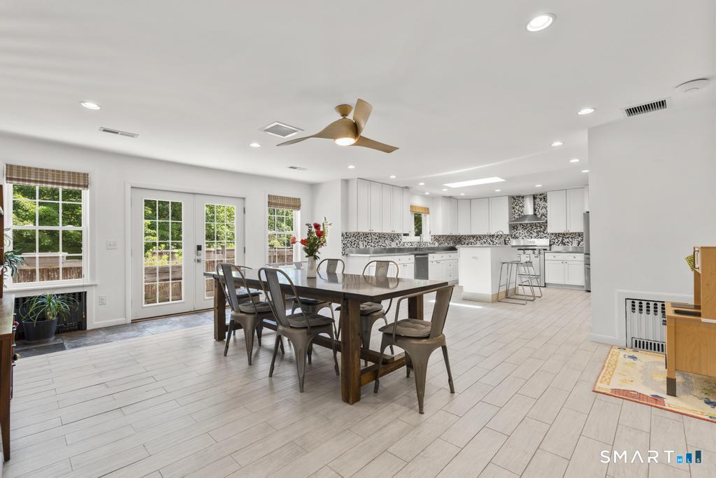 23 Laurel Lane Wilton CT 06897
