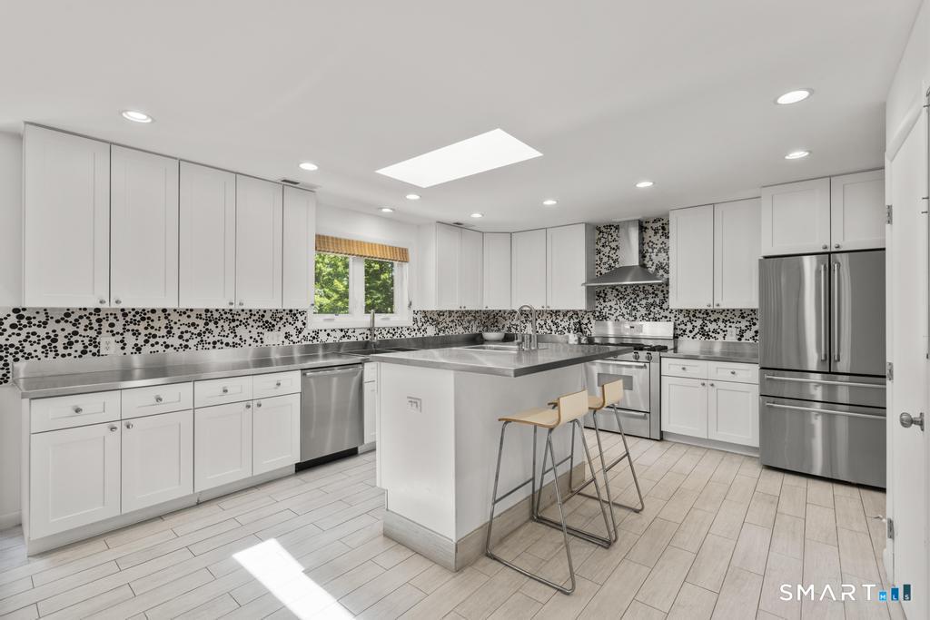 23 Laurel Lane Wilton CT 06897