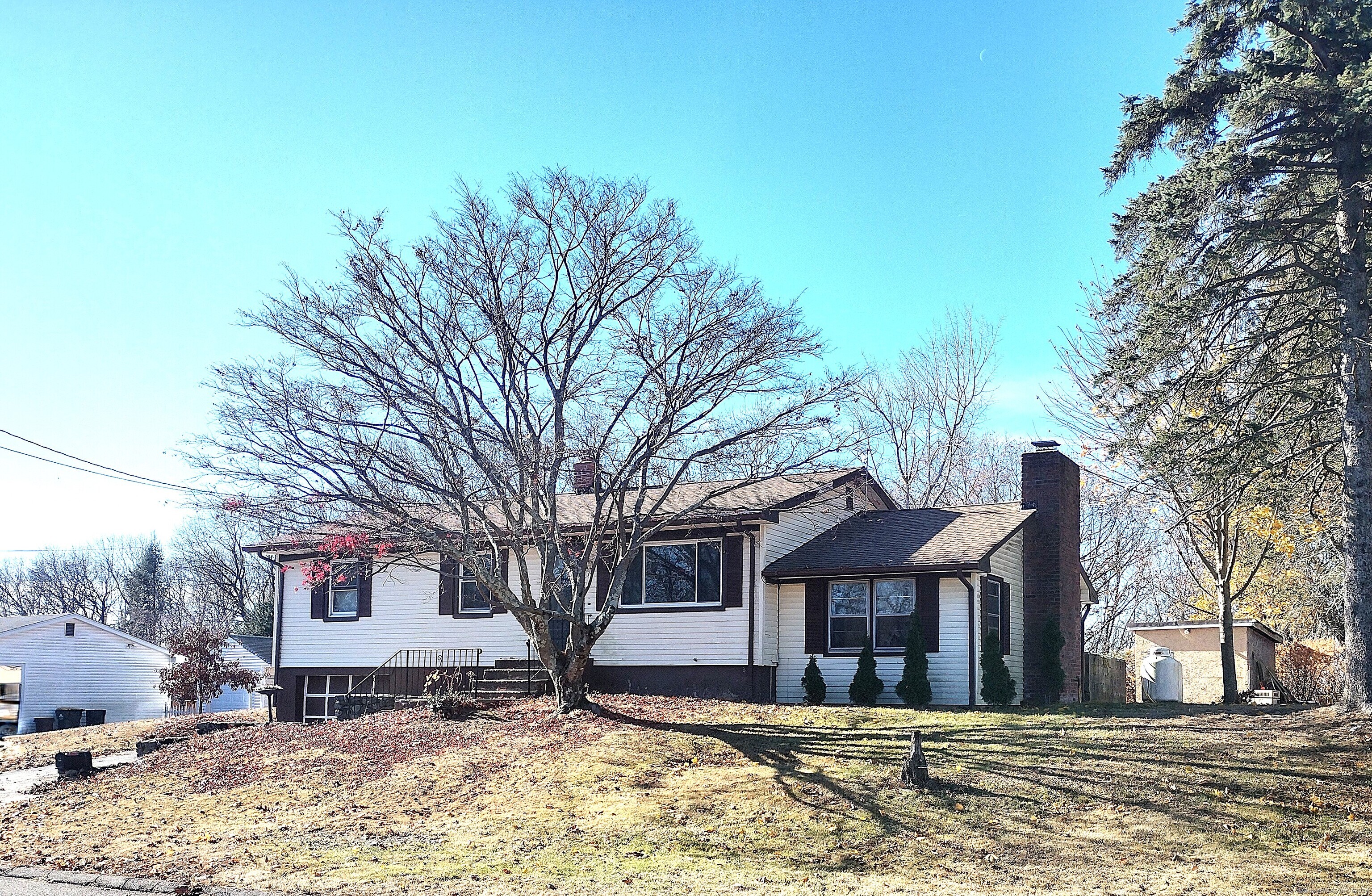 12 Catalina Drive Ansonia CT 06401