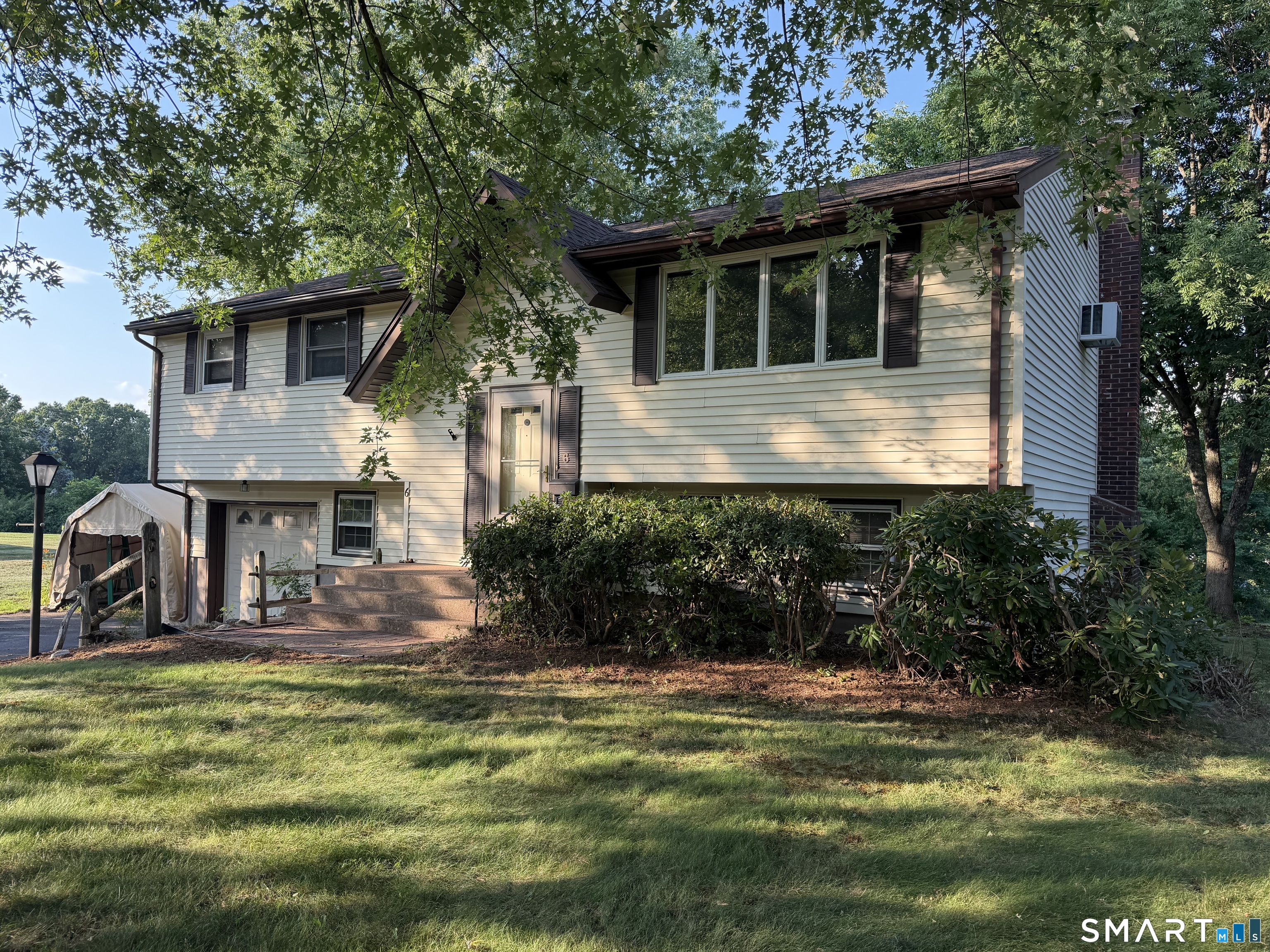 6 Blueberry Circle Ellington CT 06029