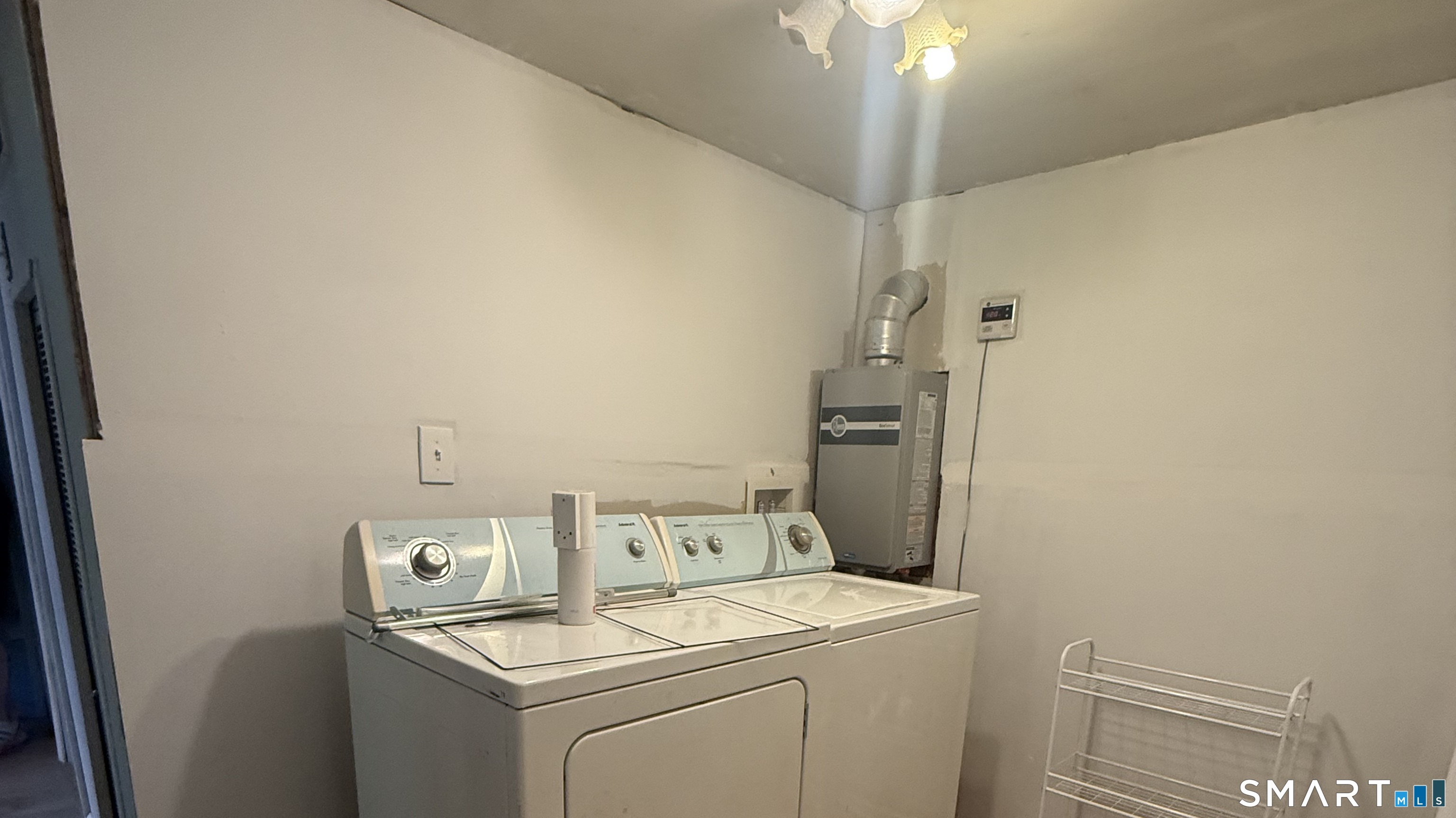 63 Evergreen Park Clinton CT 06413