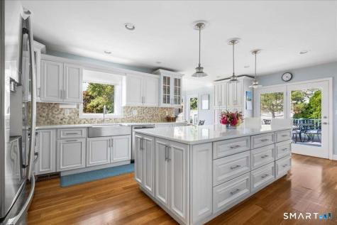 4 Sheffield Cove Road Old Saybrook CT 06475