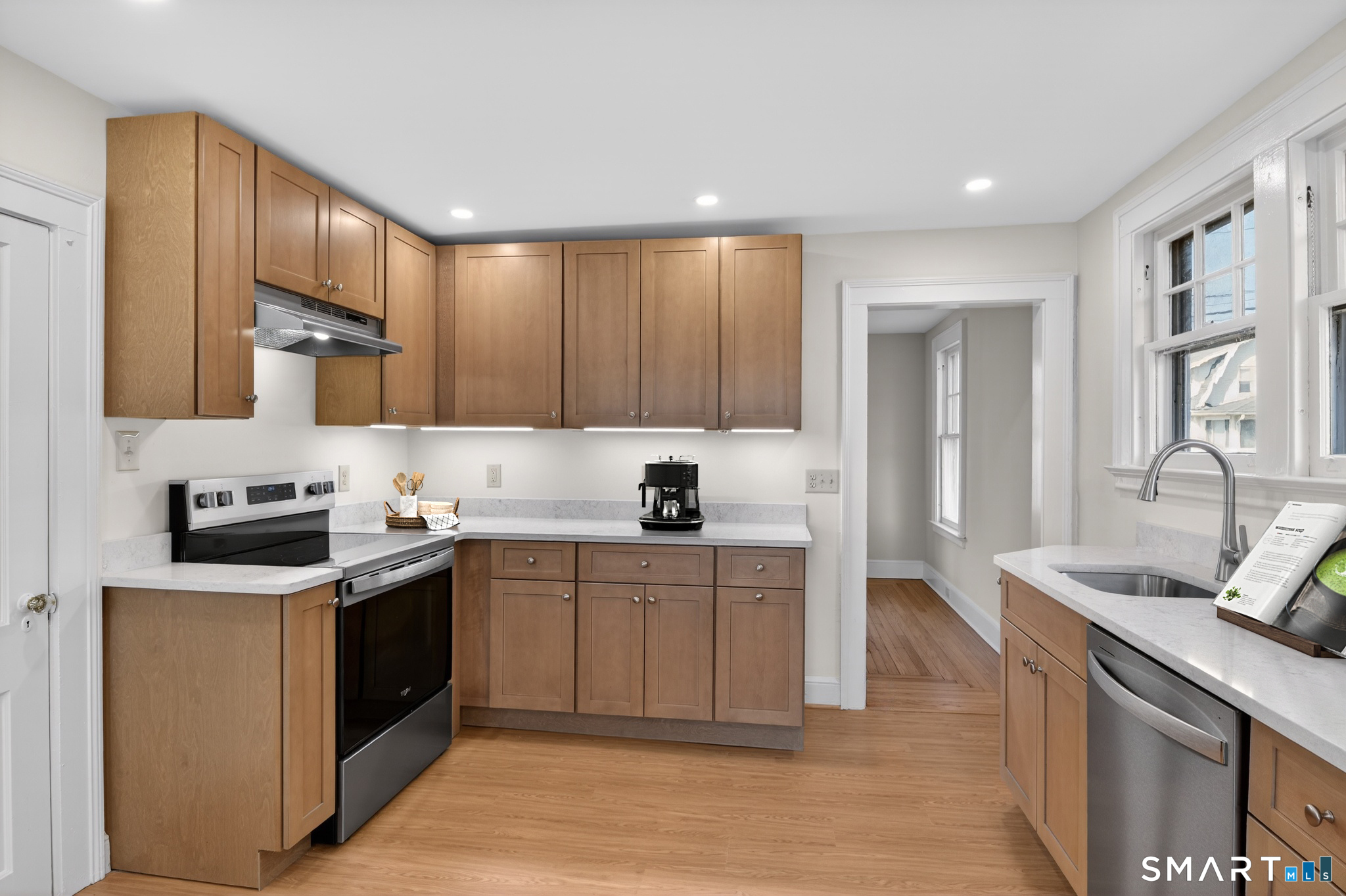 49 Seaview Avenue West Haven CT 06516