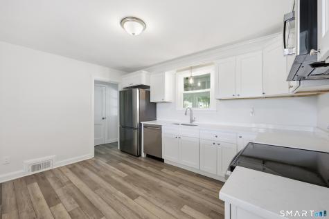 23 Main Street Somers CT 06071