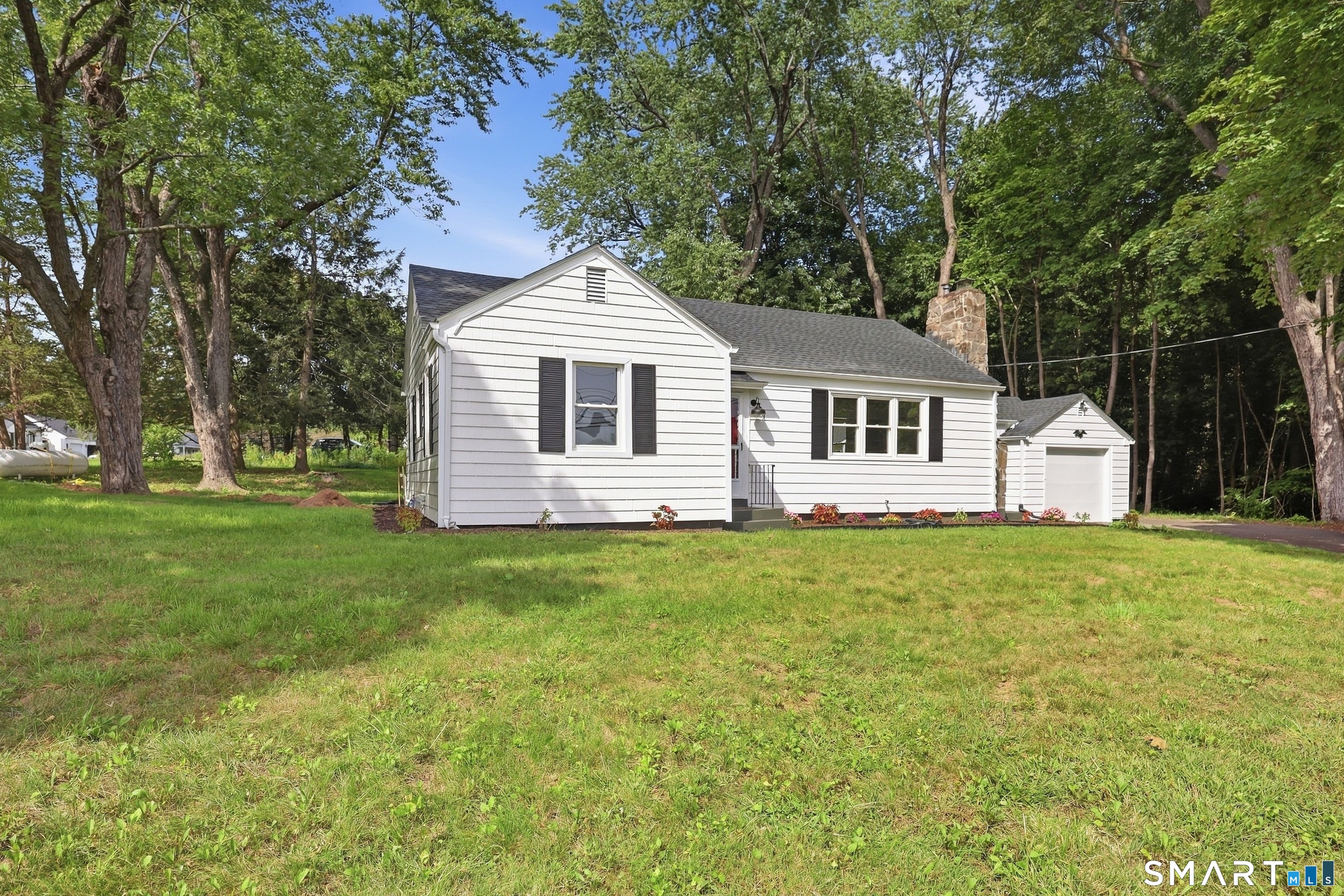 23 Main Street Somers CT 06071