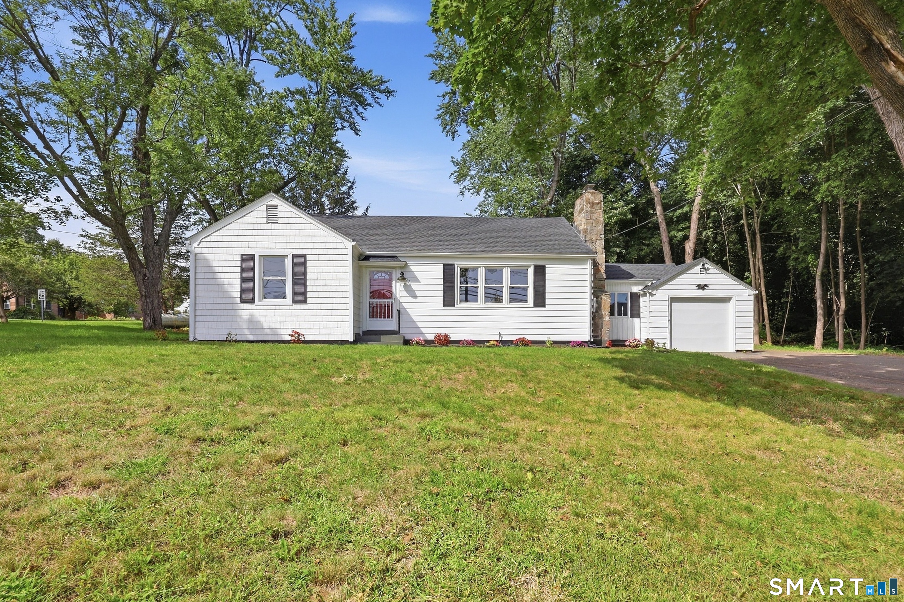 23 Main Street Somers CT 06071