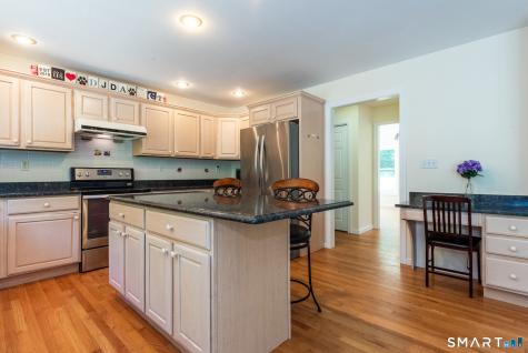 12 Lafata Lane Killingworth CT 06419