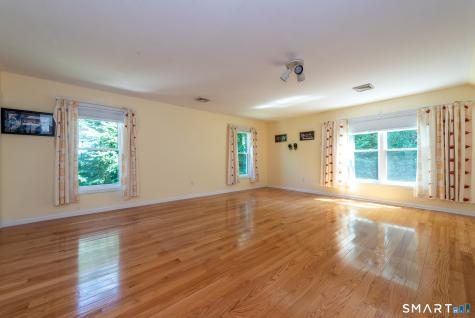 12 Lafata Lane Killingworth CT 06419