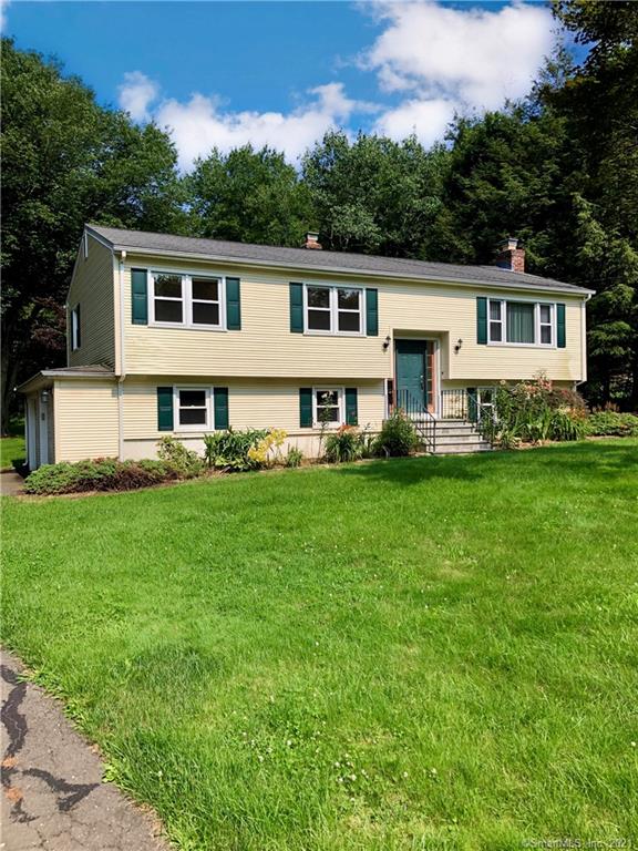 7 Cameo Drive Shelton CT 06484