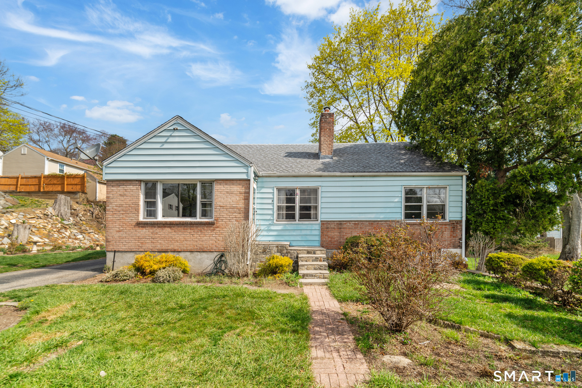 7 Hamburg Street Shelton CT 06484