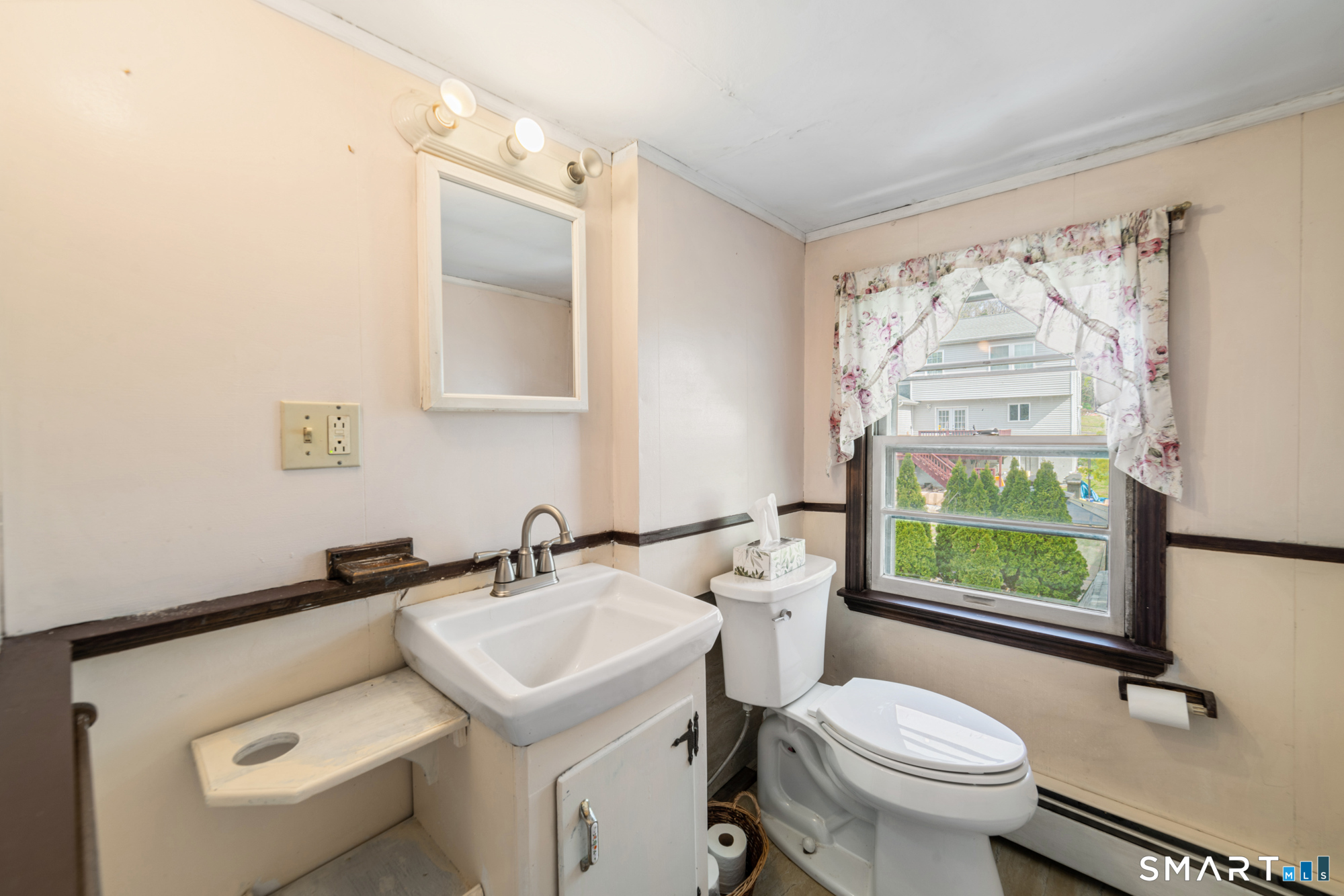 7 Hamburg Street Shelton CT 06484