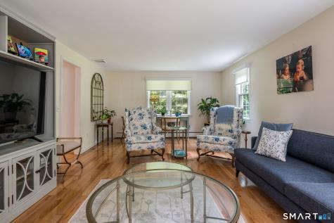 98 Pond View Circle Guilford CT 06437