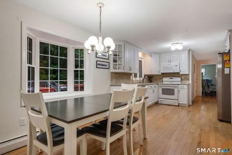 98 Pond View Circle Guilford CT 06437