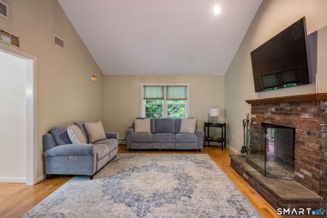98 Pond View Circle Guilford CT 06437