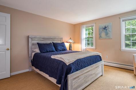 98 Pond View Circle Guilford CT 06437