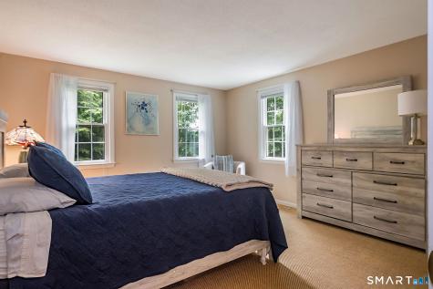 98 Pond View Circle Guilford CT 06437