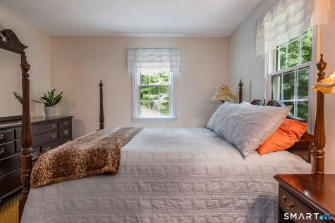 98 Pond View Circle Guilford CT 06437