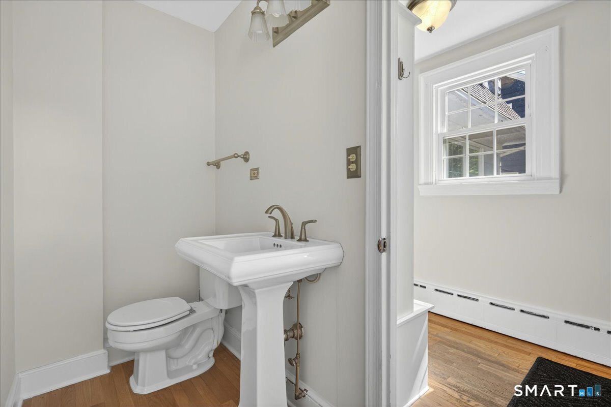 34 Norris Street Hamden CT 06517