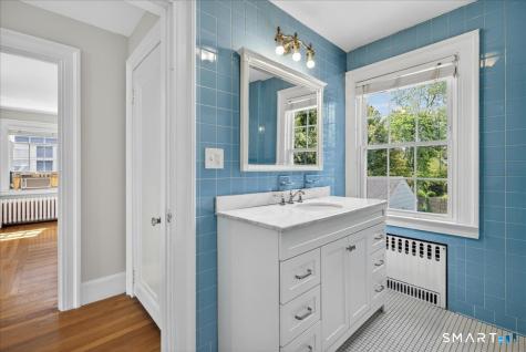 34 Norris Street Hamden CT 06517